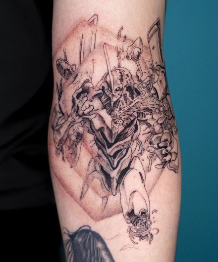 点击大图看下一张：新世纪福音战士主题的动漫纹身作品