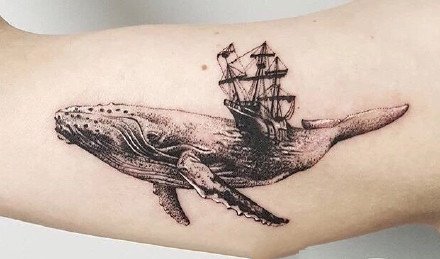 点击大图看下一张：18张很漂亮的鲸鱼纹身作品图片