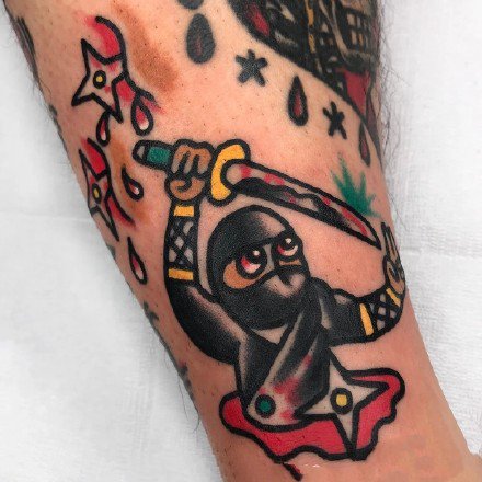 点击大图看下一张：日本忍者主题的9张忍者纹身图片