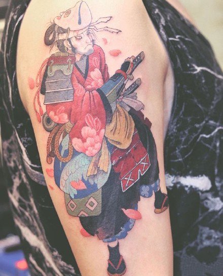 点击大图看下一张：创意的一组日本艺伎风格的纹身图片