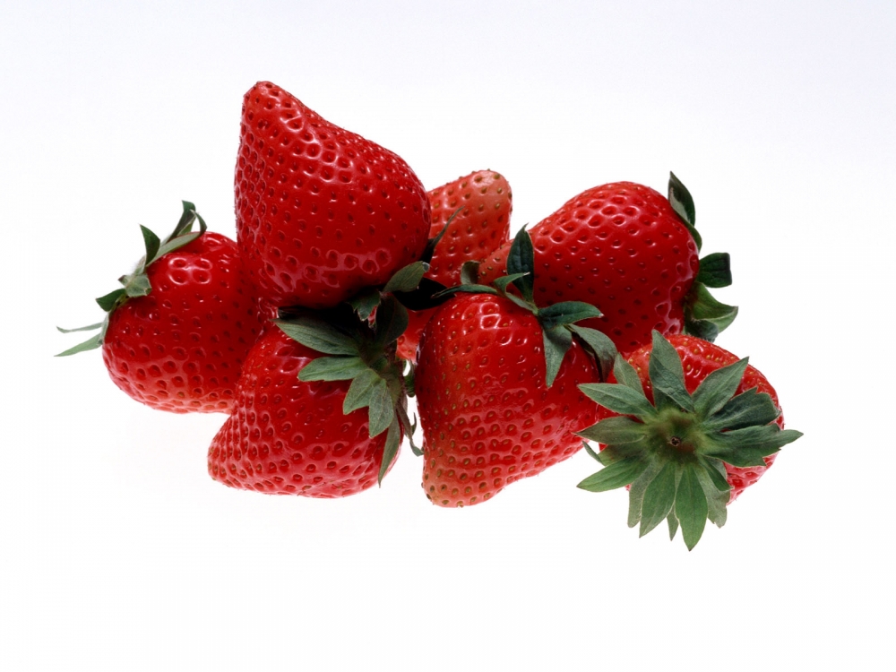 点击大图看下一张：一组超清晰的草莓特写图片欣赏