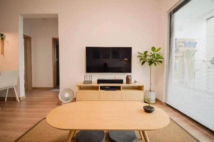 点击大图看下一张：60㎡日式极简清新二居室装修效果图