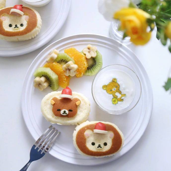 点击大图看下一张：一组超级可爱的轻松熊图案的早餐