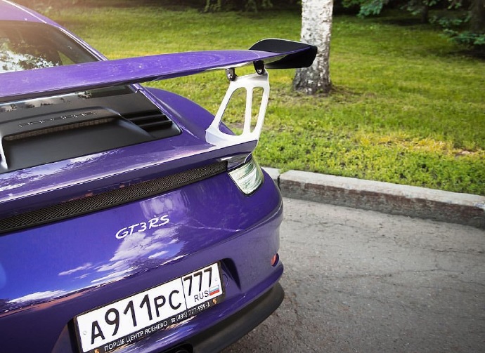 点击大图看下一张：一组帅气骚紫色 保时捷 911 GT3 RS图片欣赏