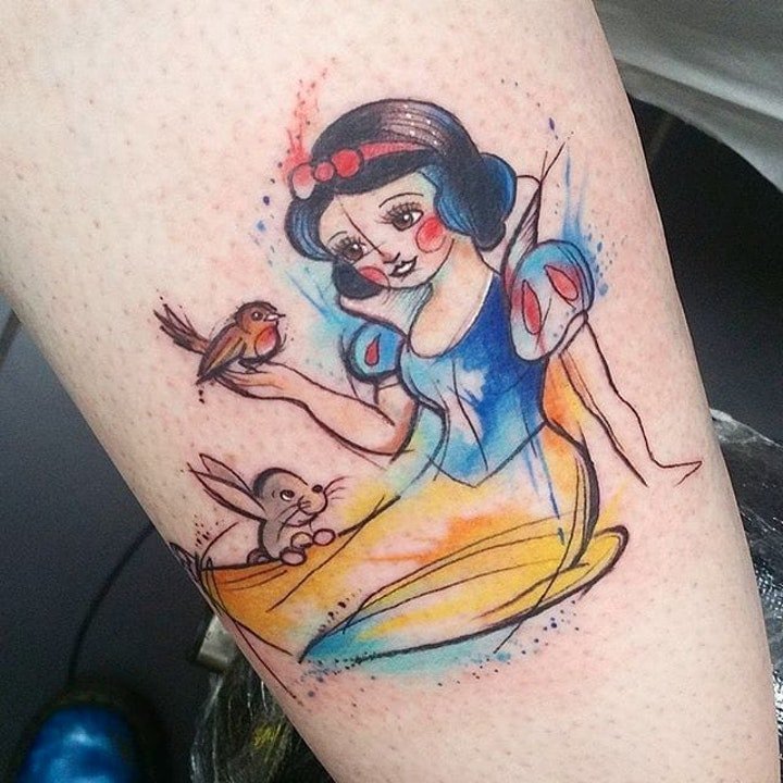 点击大图看下一张：白雪公主纹身   卡通美丽动人的白雪公主纹身图案