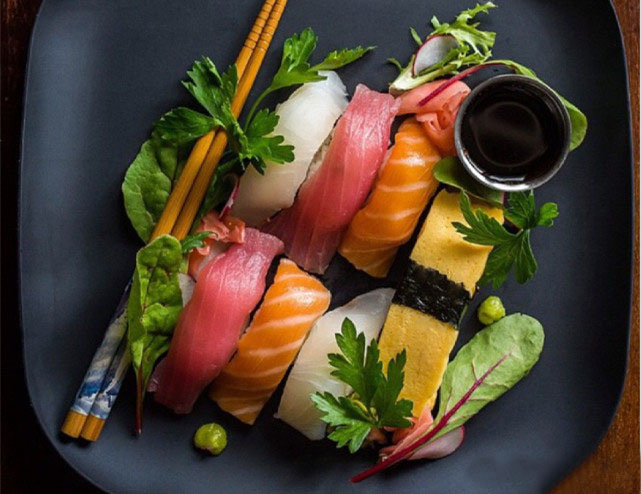 点击大图看下一张：一组颜值高又好吃的寿司图片欣赏