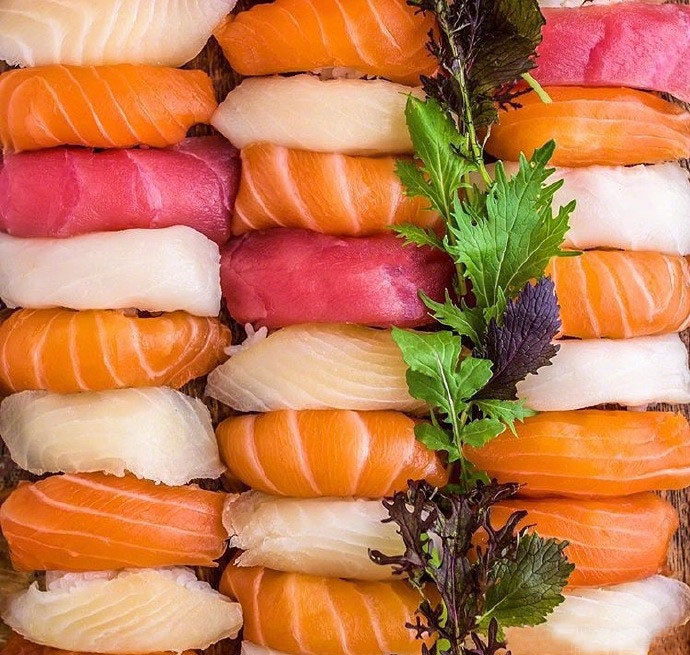 点击大图看下一张：一组颜值高又好吃的寿司图片欣赏