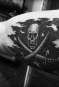 海盗纹身图案  9款霸气个性的海盗系列纹身图案