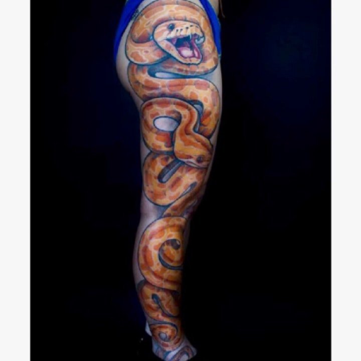 点击大图看下一张：蛇纹身图案   9款蜿蜒盘旋的蛇纹身图案