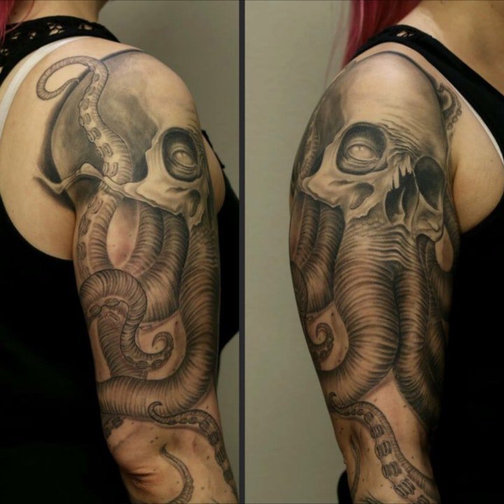 点击大图看下一张：章鱼纹身图案  柔软而又狡猾的章鱼纹身图案