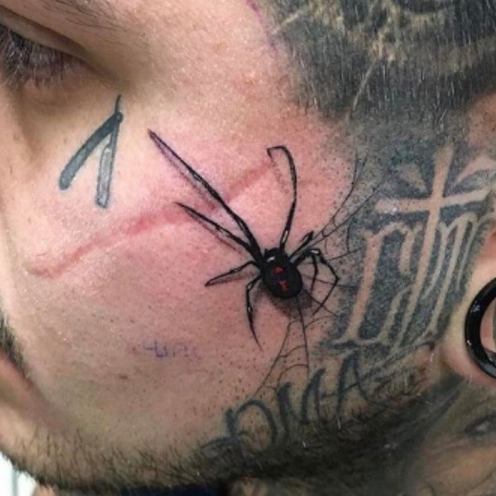 点击大图看下一张：蜘蛛纹身图案 10款可怕且个性十足的蜘蛛纹身图案