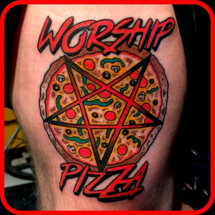 点击大图看下一张：披萨纹身图案  颇受欢迎的披萨食物纹身图案