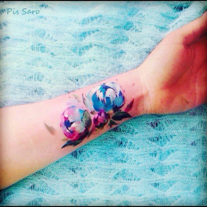点击大图看下一张：纹身图花朵 9款娇美而又花香袭人的花朵纹身图案