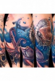 章鱼纹身图案  柔软而又狡猾的章鱼纹身图案