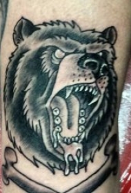 纹身熊图案   憨态可掬的狗熊纹身图案