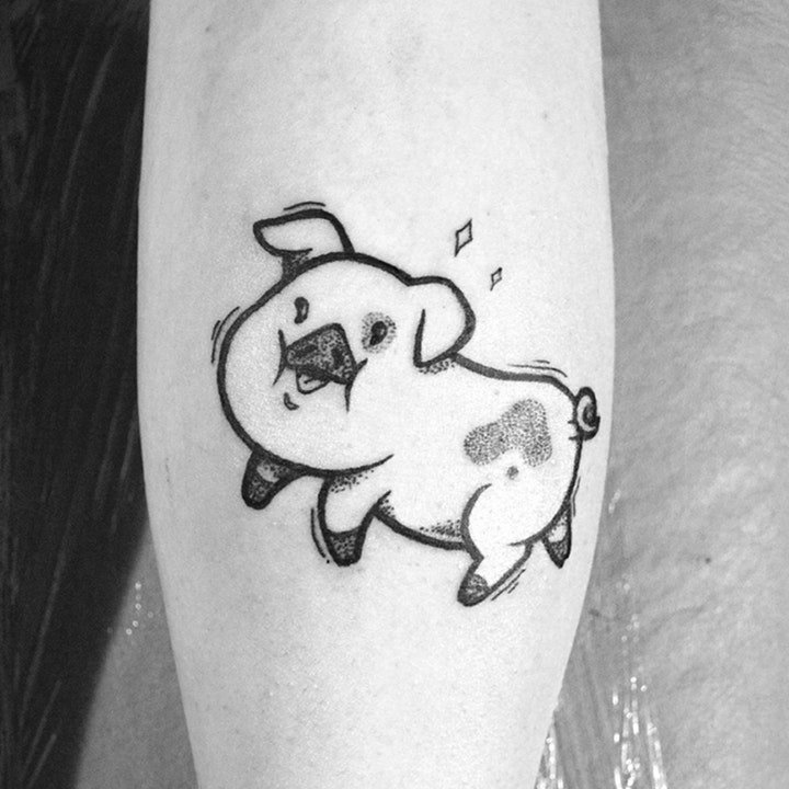 点击大图看下一张：小猪纹身图案  呆萌可爱的小猪纹身图案