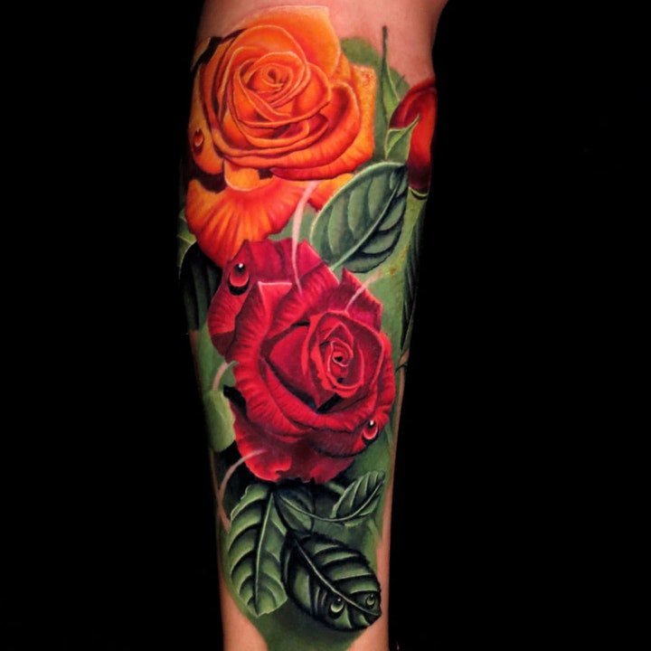 点击大图看下一张：玫瑰图案纹身   8款写实技巧的唯美玫瑰纹身图案