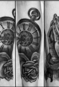 时钟纹身   具有警觉醒悟意义的时钟纹身图案