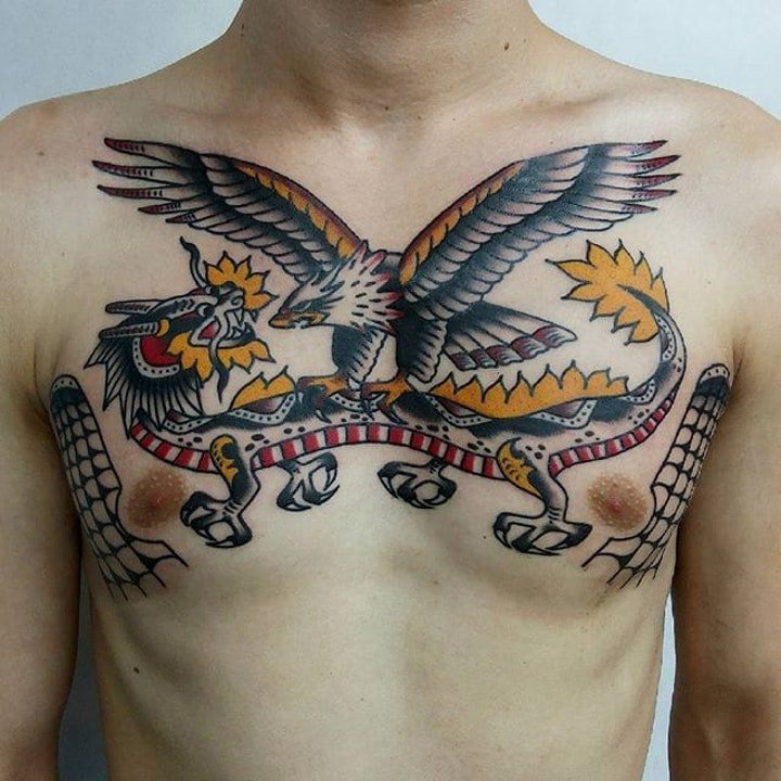 点击大图看下一张：老鹰纹身  9组个性而又张扬的老鹰纹身图案