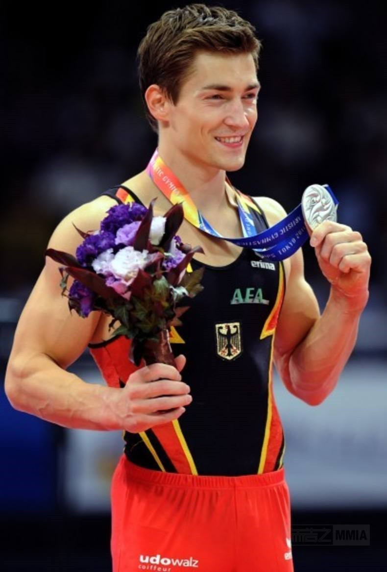 点击大图看下一张：德国体操帅哥菲利普·达维德·博伊图片