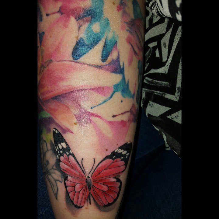 点击大图看下一张：蝴蝶纹身图案 多款彩绘纹身动物蝴蝶纹身图案