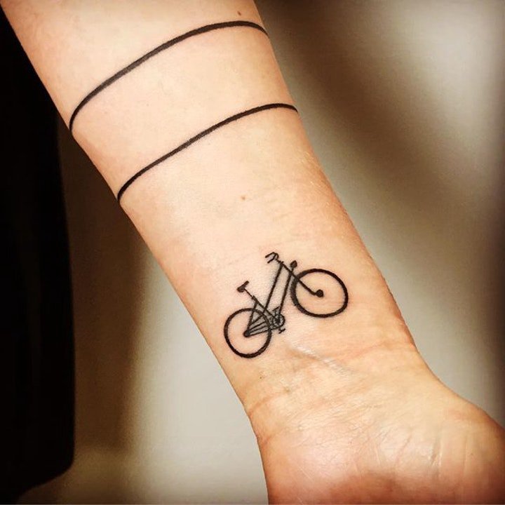 点击大图看下一张：自行车纹身图案  多款设计巧妙而又趣味的自行车纹身图案
