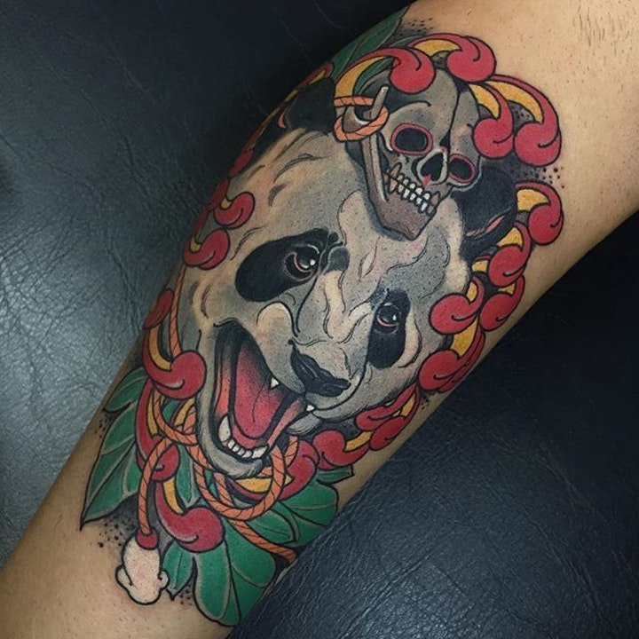 点击大图看下一张：熊猫纹身图   多款呆萌而又创意的熊猫纹身图案