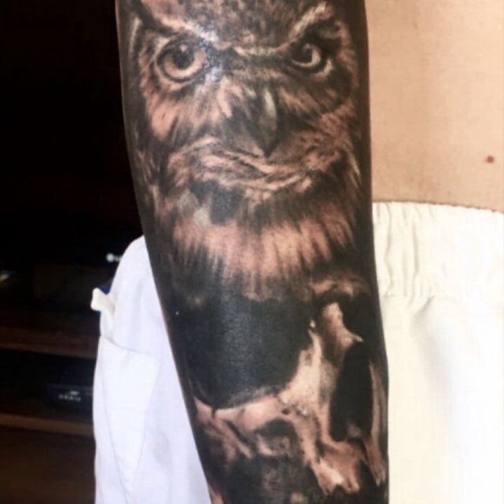 点击大图看下一张：纹身猫头鹰   宛如黑夜精灵的猫头鹰纹身图案
