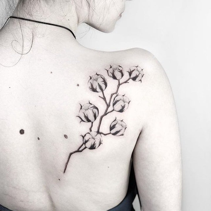 点击大图看下一张：植物纹身图案 多款十分小清新的植物纹身图案