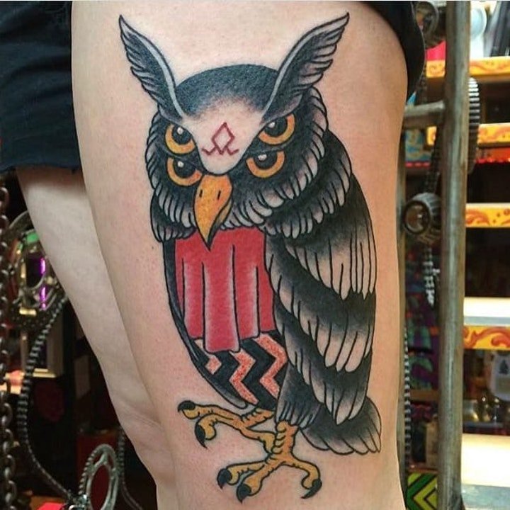 点击大图看下一张：纹身猫头鹰   8款昼伏夜出的猫头鹰纹身图案