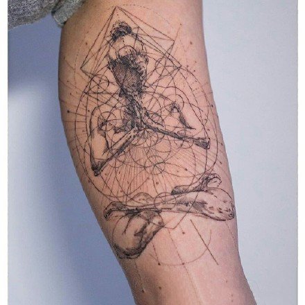 点击大图看下一张：纹身点线图 很有设计感的一组小臂点刺线条设计纹身图案