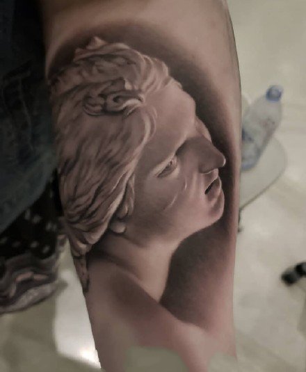 点击大图看下一张：纹身肖像图 欧美写实的一组肖像人物纹身图片