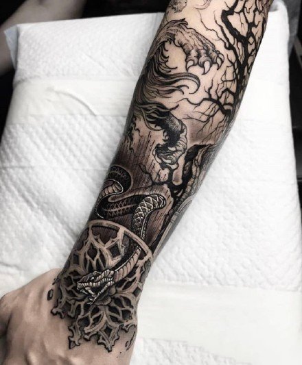 点击大图看下一张：小臂纹身图 包小臂的9张暗黑创意设计纹身图片
