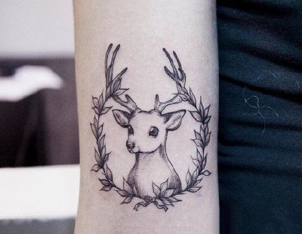 点击大图看下一张：小鹿头纹身 9张小清新的小鹿和鹿头纹身图片
