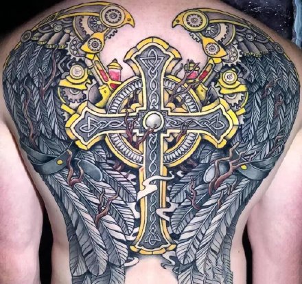 点击大图看下一张：纹身十字架 9张西方宗教的十字架纹身图案