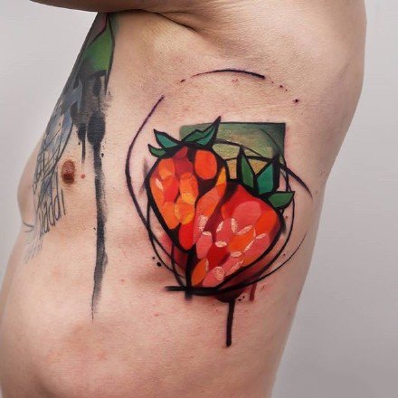 点击大图看下一张：水果纹身 一组诱人的水果纹身图片赏析