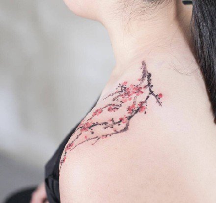 点击大图看下一张：纹身梅花图 一组玫瑰等传统小清新花卉纹身图片