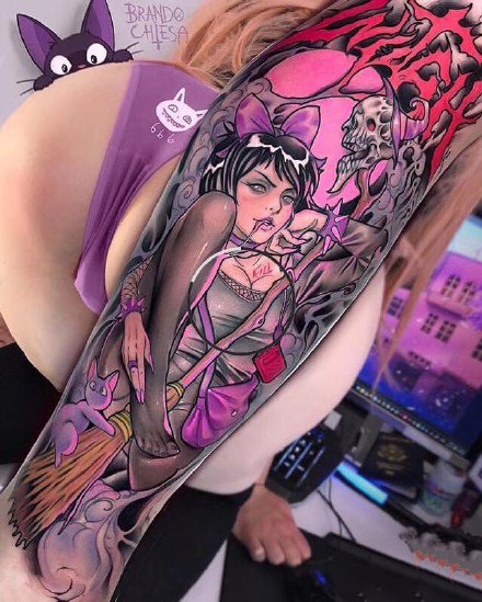 点击大图看下一张：漫画纹身 日漫粉色风格的一组女郎纹身图片