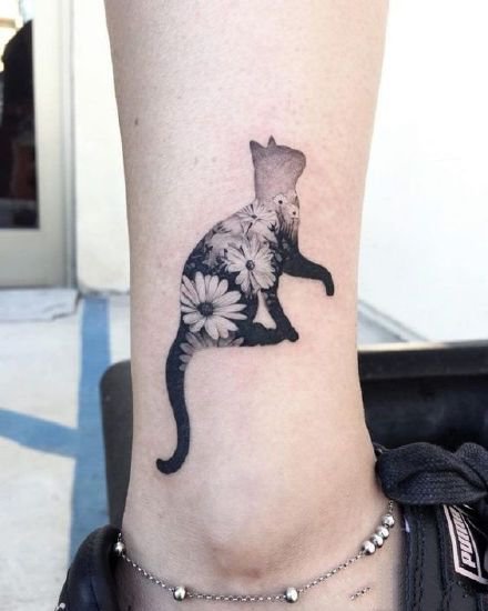 点击大图看下一张：黑色猫纹身 9款黑色的一组猫主题纹身图片