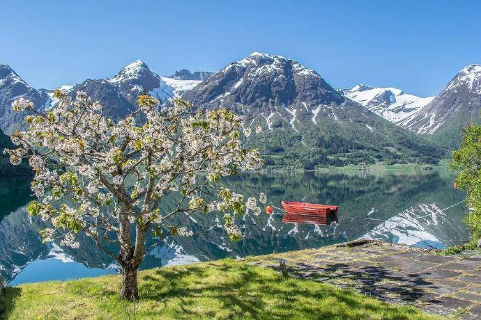 点击大图看下一张：一组超美的挪威自然风光图片欣赏