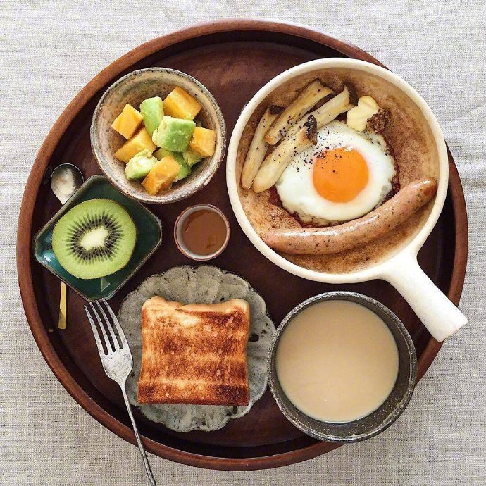 点击大图看下一张：一组营养美味的早餐图片欣赏