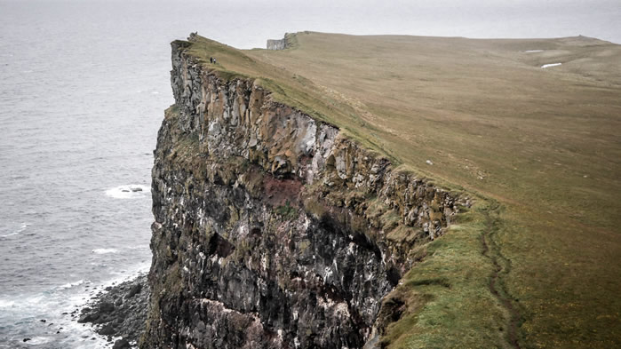点击大图看下一张：一组危险的海岸悬崖高清图片欣赏