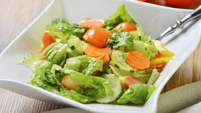 点击大图看下一张：一组美味健康的蔬菜沙拉图片欣赏