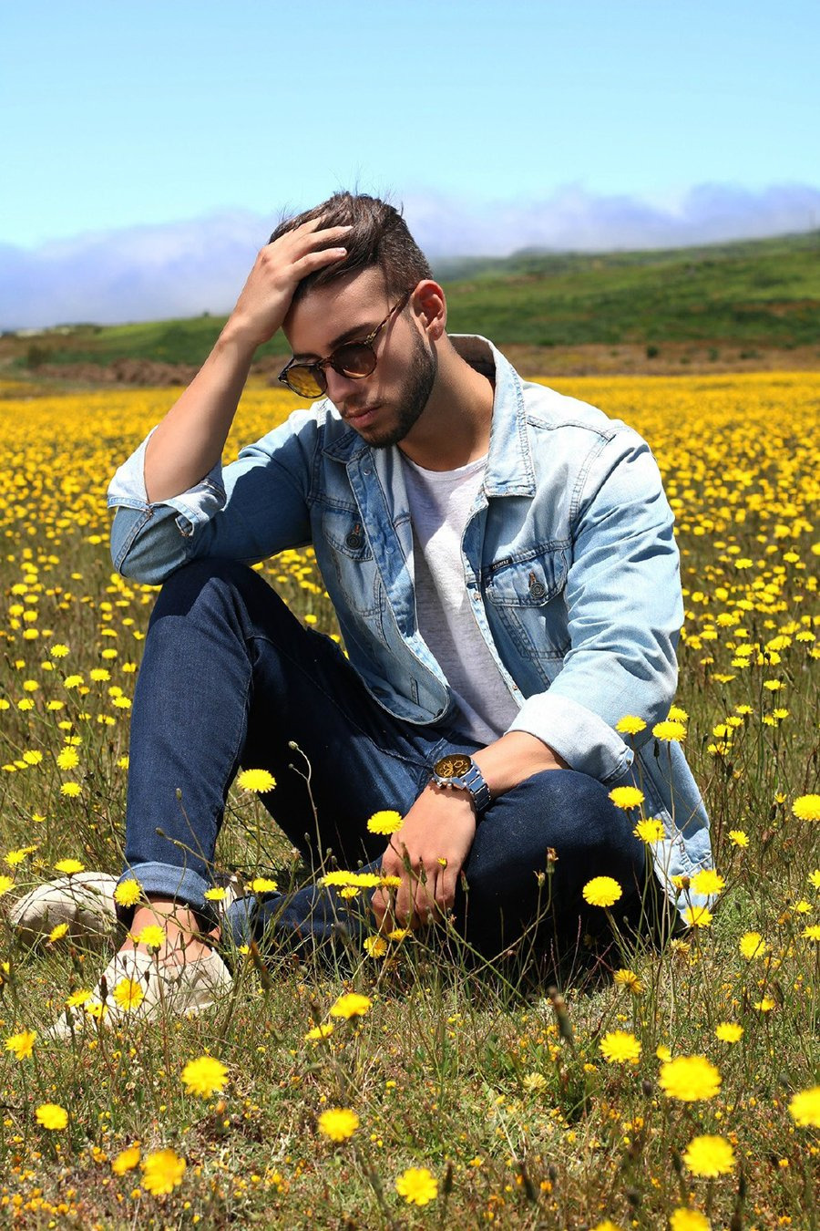 点击大图看下一张：欧美帅哥图片阳光高清写真图片