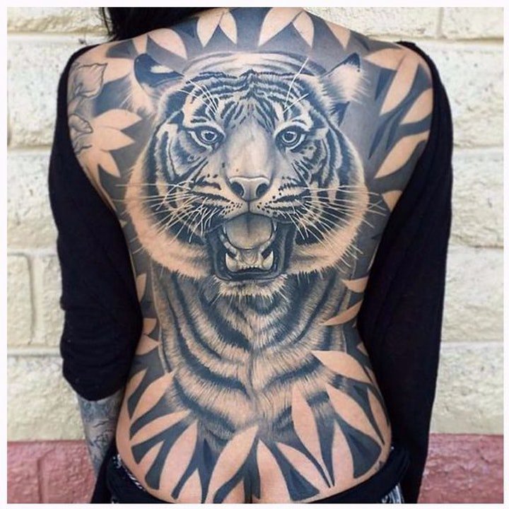 点击大图看下一张：老虎纹身图案-10组表情各异的老虎纹身图