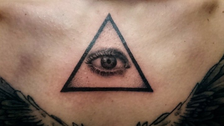 点击大图看下一张：眼睛纹身图案 10款黑灰色调神秘的眼睛主题纹身图案