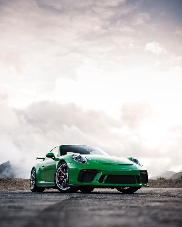 点击大图看下一张：一只绿色小青蛙 GT3 911.2图片欣赏