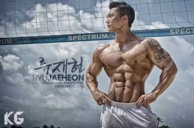点击大图看下一张：韩国肌肉帅哥Ryu JaeHeon性感写真图片