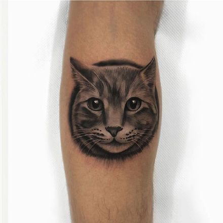 点击大图看下一张：黑灰色的一组动物头像纹身图案欣赏