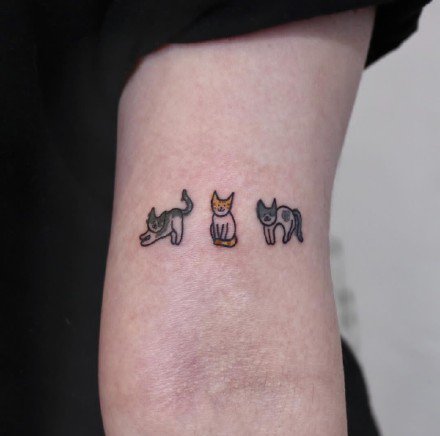 点击大图看下一张：小猫咪纹身 9组很可爱的小清新小猫咪纹身图片